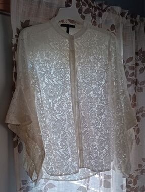 BCBGMaxAzria Cream Lace Button-Front